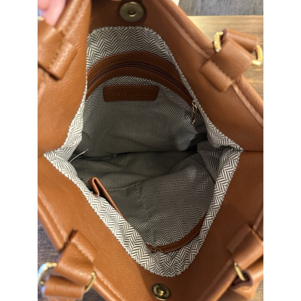 Steve Madden Tan Crossbody Fringed Tote Bag Snap Closure Adjustable Strap - Picture 8 of 10